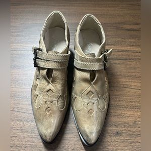 Free People Western Boho Tan Distressed Low Top Leather Boots 

Size 36